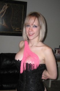 , 25  female escort, cheyenne